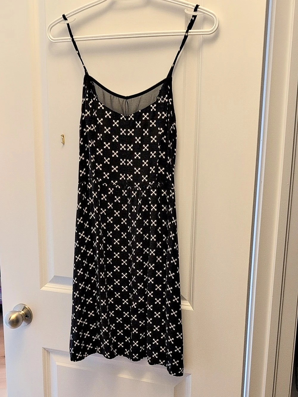 H&M Geometric Mini Dress in Black & White